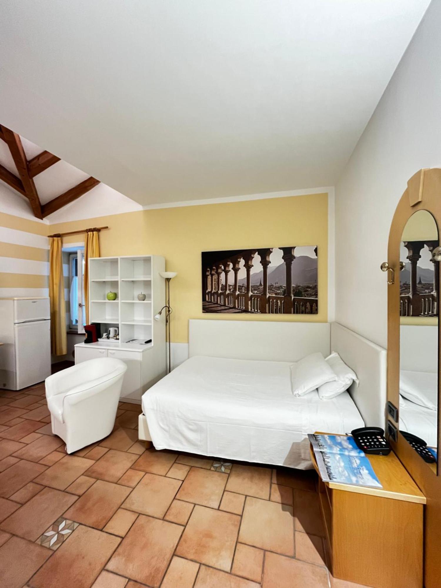 Manci Apartments By Hotel America Τρέντο Εξωτερικό φωτογραφία