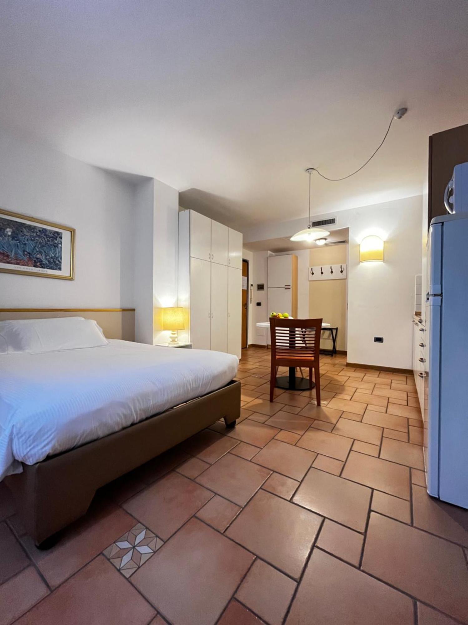 Manci Apartments By Hotel America Τρέντο Εξωτερικό φωτογραφία
