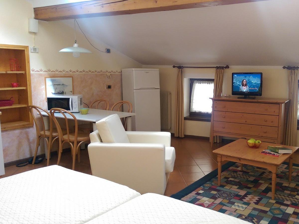 Manci Apartments By Hotel America Τρέντο Εξωτερικό φωτογραφία