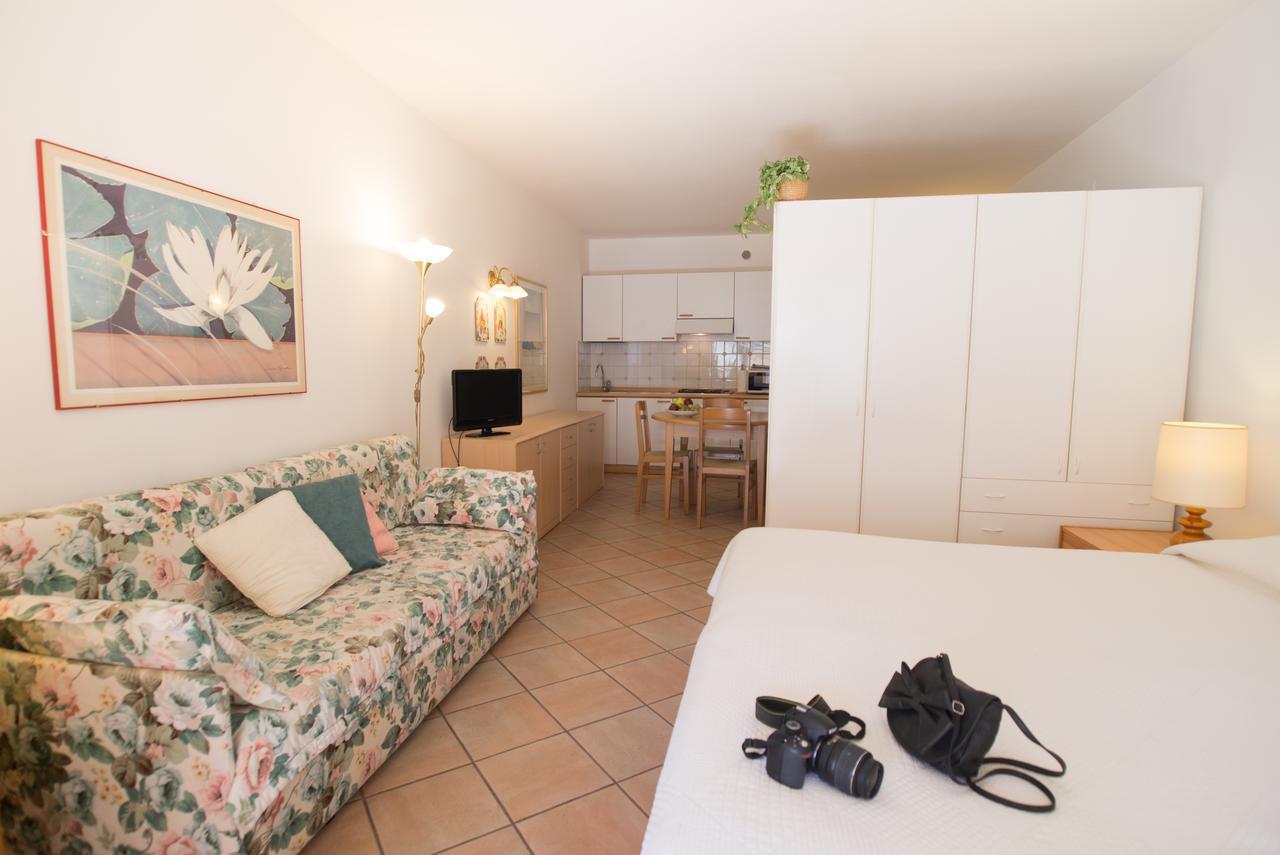 Manci Apartments By Hotel America Τρέντο Εξωτερικό φωτογραφία